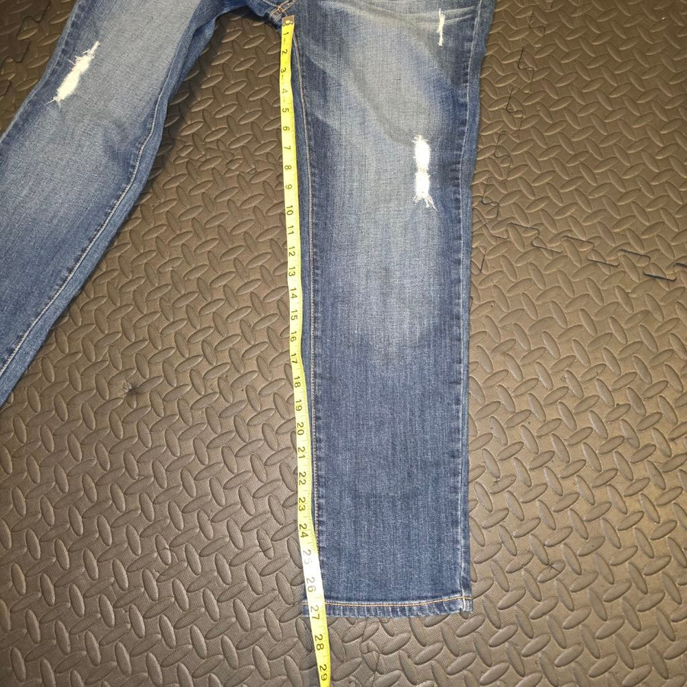 Women's KanCan Juniors 7 Blue Distressed Ankle Cropped Jeans - Picture 6 of 6